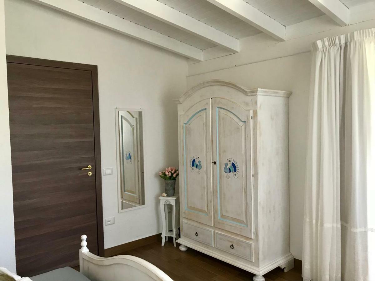 Palmasera Charming Rooms Cala Gonone Exterior photo